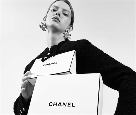 col chanel|Chanel website.